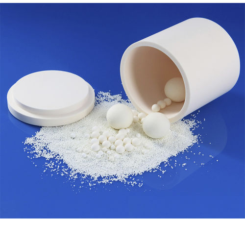 Bola de trituración - Xiamen Innovacera Advanced Materials Co., Ltd - de cerámica / de alúmina / para rodamiento
