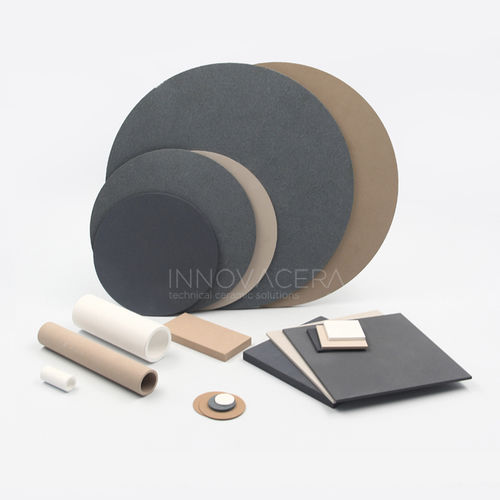 Cerámica de carburo de silicio - Xiamen Innovacera Advanced Materials Co., Ltd - en placas / en barras / de tubo