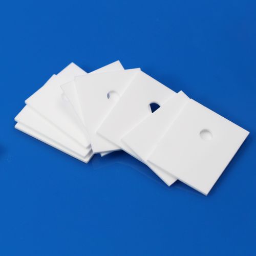 Disipador térmico de cerámica - Xiamen Innovacera Advanced Materials Co., Ltd - alta conductividad térmica / TO-220 / TO-3P