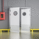 puerta abatible / de metal / antibacterias