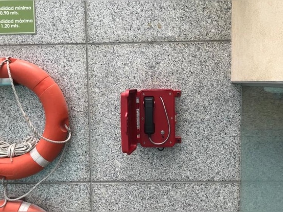 Nuestro teléfono de emergencia JR101-CB fue instalado en el Hotel Hilton en Perú