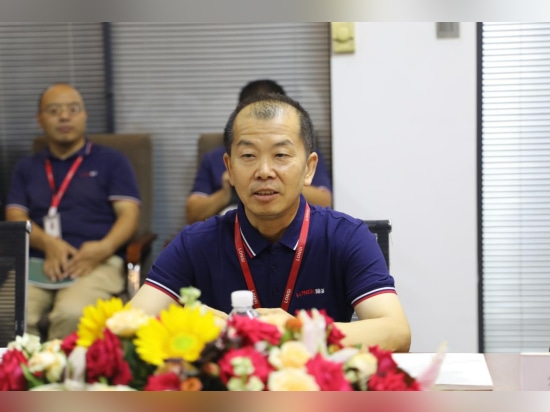 Una delegación de la Asociación de la Industria de Metales No Ferrosos de China visita Shenyang Longi para un intercambio técnico sobre metales reciclados