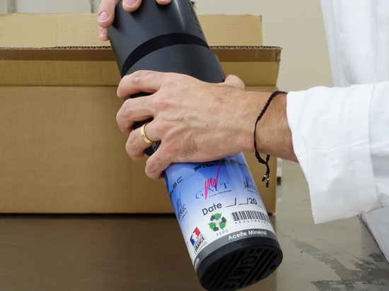 Sistema de filtración recambiale para agua contaminada con aceite