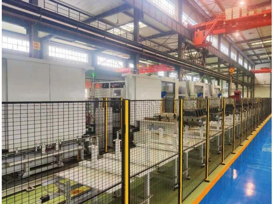 Impulsando la fabricación global: Máquinas de moldeo por inyección SOUND - Innovación desde 1955