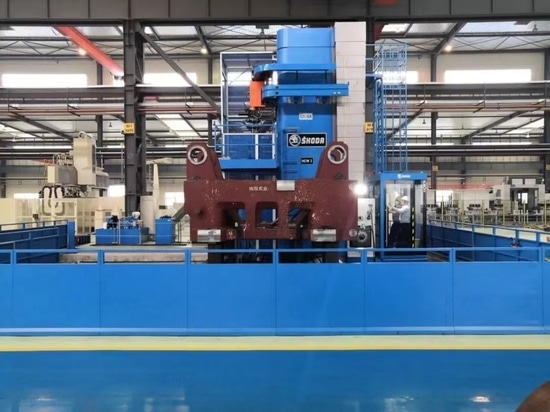 Impulsando la fabricación global: Máquinas de moldeo por inyección SOUND - Innovación desde 1955