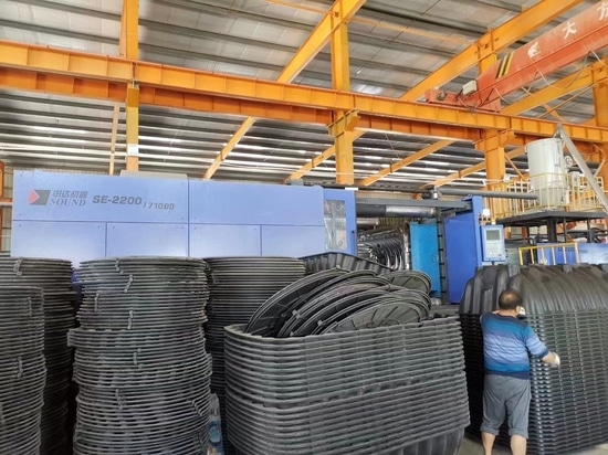Máquina de moldeo por inyección de accesorios de tuberías de PE - Serie GJ de SOUND Machinery