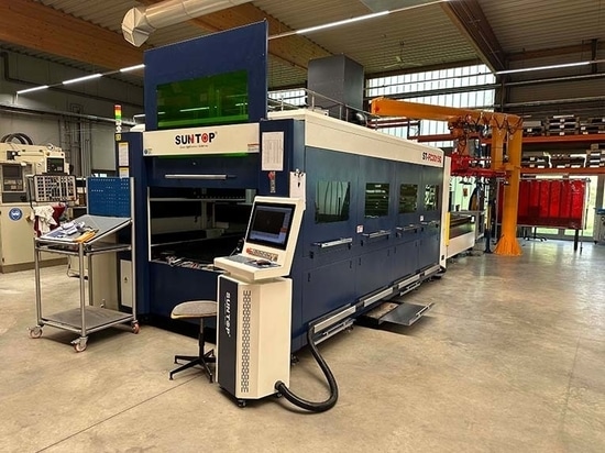 La máquina de corte por láser SUNTOP satisface con éxito las necesidades de los clientes alemanes de procesamiento de chapa metálica