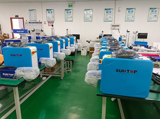 Un cliente australiano vuelve a comprar con éxito varias máquinas de marcado láser volantes UV, la cooperación se refuerza de nuevo