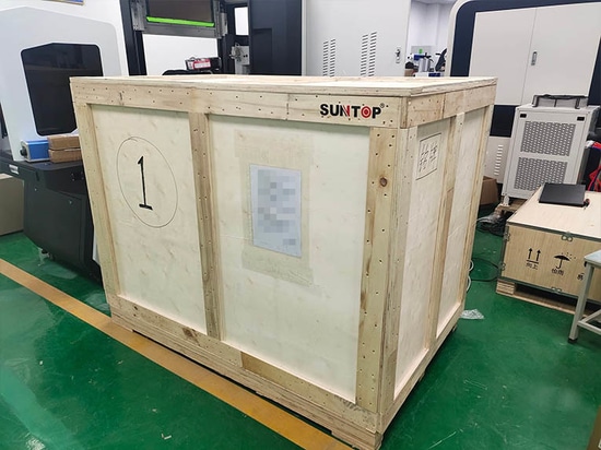 Cliente turco compra con éxito tres máquinas de soldadura láser portátiles Suntop, preparación de la entrega completada con éxito