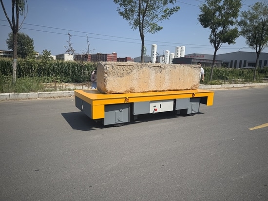 carro de transferencia con dirección a las 4 ruedas