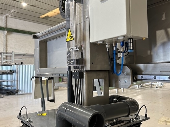 Llenadora semiautomática SP1 para productos corrosivos