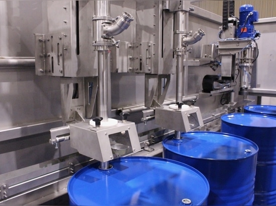 Línea de llenado de bidones totalmente automática