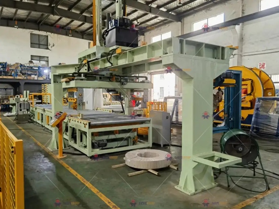 historia "Made in China": FHOPEPACK muestra al mundo la potencia de las líneas automáticas chinas de embalaje de bobinas de acero