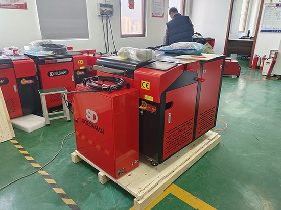SUNTOP envía 2 soldadoras láser 4 en 1 de 3000 W tras superar con éxito las pruebas