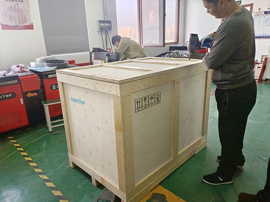 SUNTOP envía 2 soldadoras láser 4 en 1 de 3000 W tras superar con éxito las pruebas