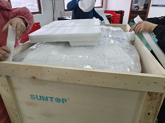 Cliente italiano se asocia con Suntop Laser para la compra repetida de una máquina de limpieza láser portátil de 3000 W