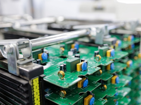 servicio de montaje de pcb