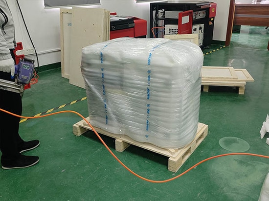 Entrega satisfactoria de una máquina de soldadura láser 4 en 1 de 1500 W a Alemania