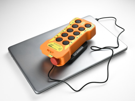 REMdevice presenta el nuevo cargador plano USB