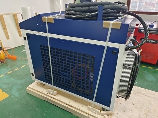 Entrega satisfactoria de una soldadora láser portátil 4 en 1 de 6 kW en Bangladés
