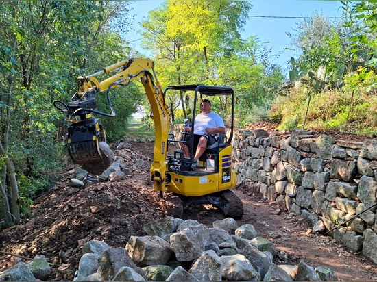 25 AÑOS DE OBRAS. UNA HISTORIA QUE HUELE A HIERRO, ACEITE Y CARRETERA