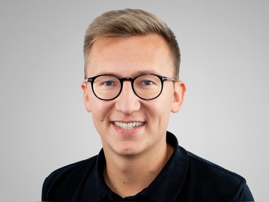 Maximilian Mappes: «Con la incorporación de los frenos de disco DA a nuestra gama de productos, respondemos a la tendencia según la cual cada vez más fabricantes y operadores de instalaciones están...