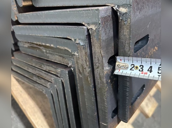 Caso práctico: Impulso de la automatización en la fabricación de acero pesado mediante sistemas integrados de corte por láser de fibra