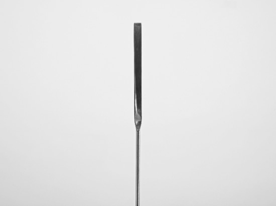 Espátula de dosificación de precisión para cantidades mínimas de muestra: espátula para micropolvos, de forma angular/semicircular, fabricada en acero inoxidable (Bürkle GmbH)